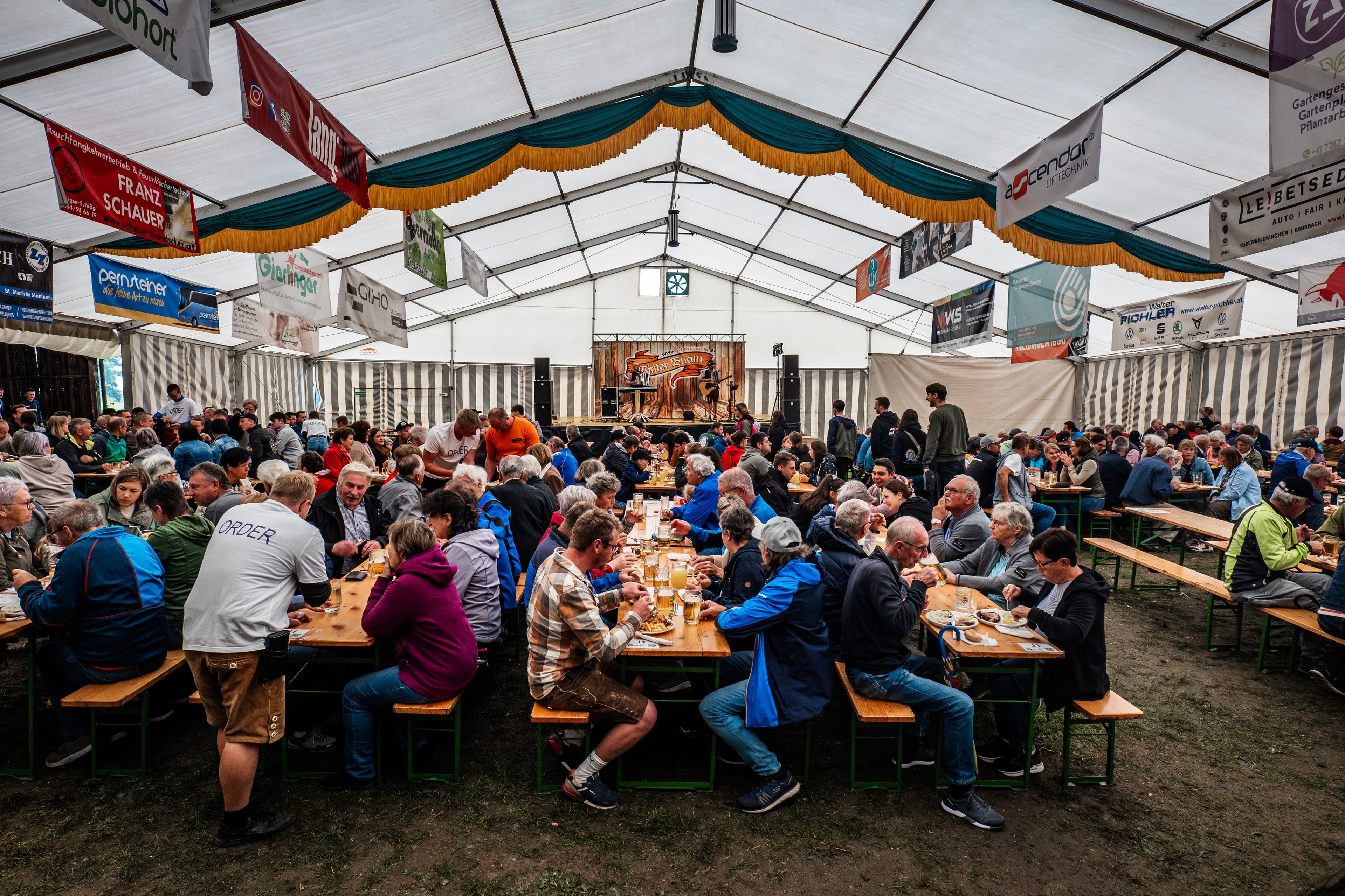 Frühschoppen mit Blasmusik beim Sommerfest Kleinzell
