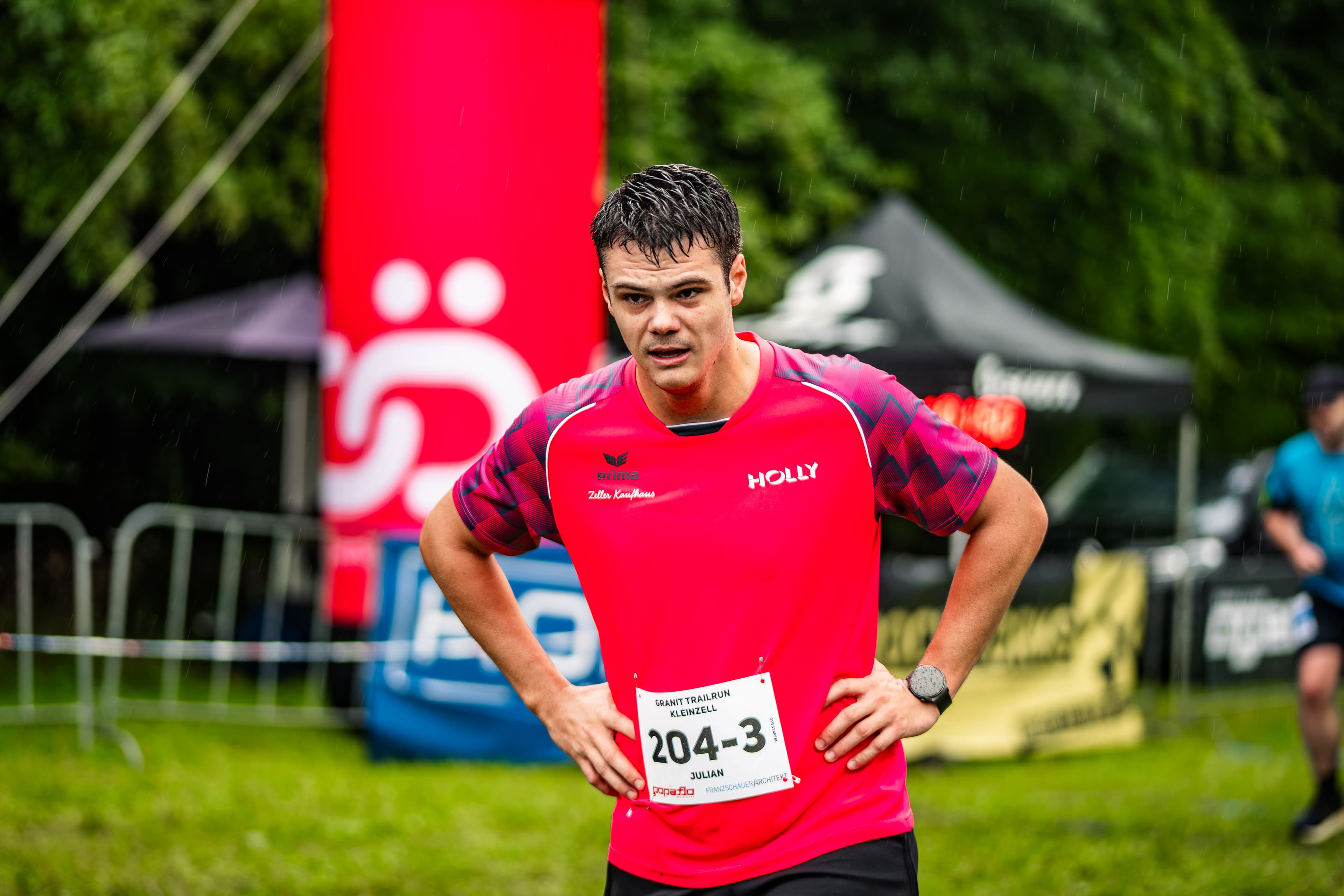 Läufer beim Granit Trail Run in Kleinzell im Mühlkreis